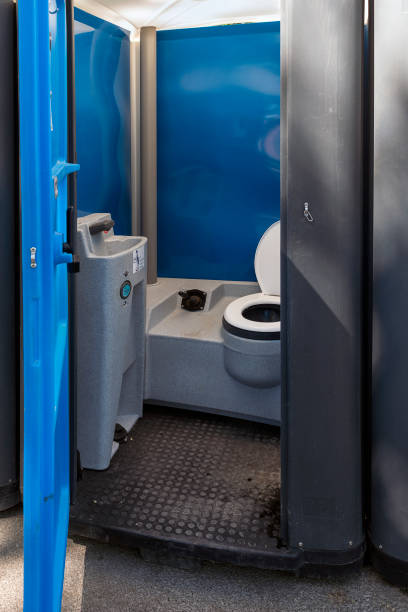 Best Porta potty rental near me  in Derry, PA